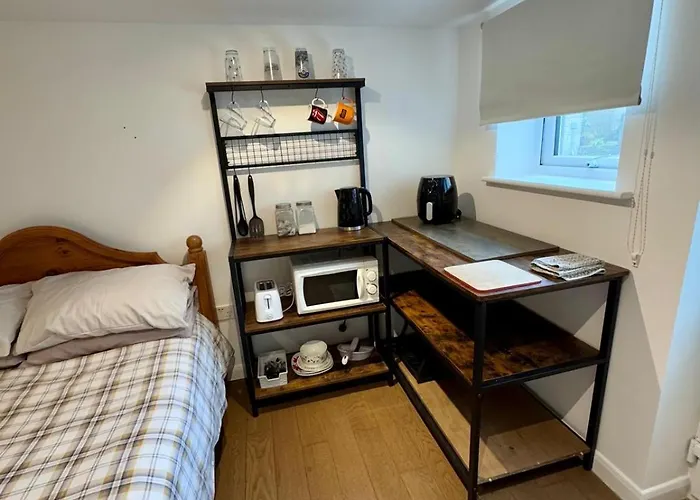 The Shack 1 Bedroom Apartment